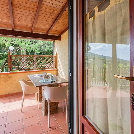 Le Querce App. Mirto Apartment